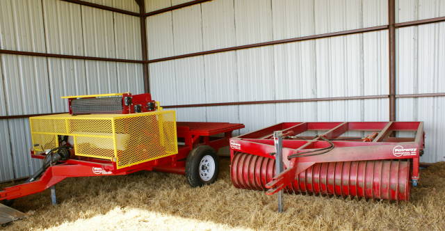 Fairway Plugger and Crimper Roller